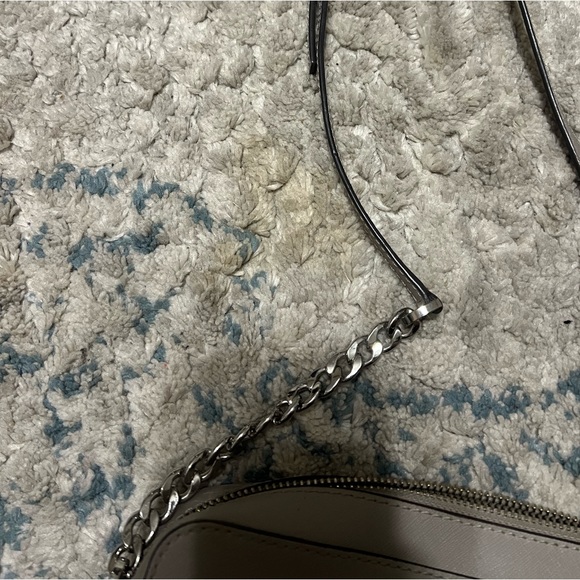 Michael Kors cross body - Picture 4 of 5